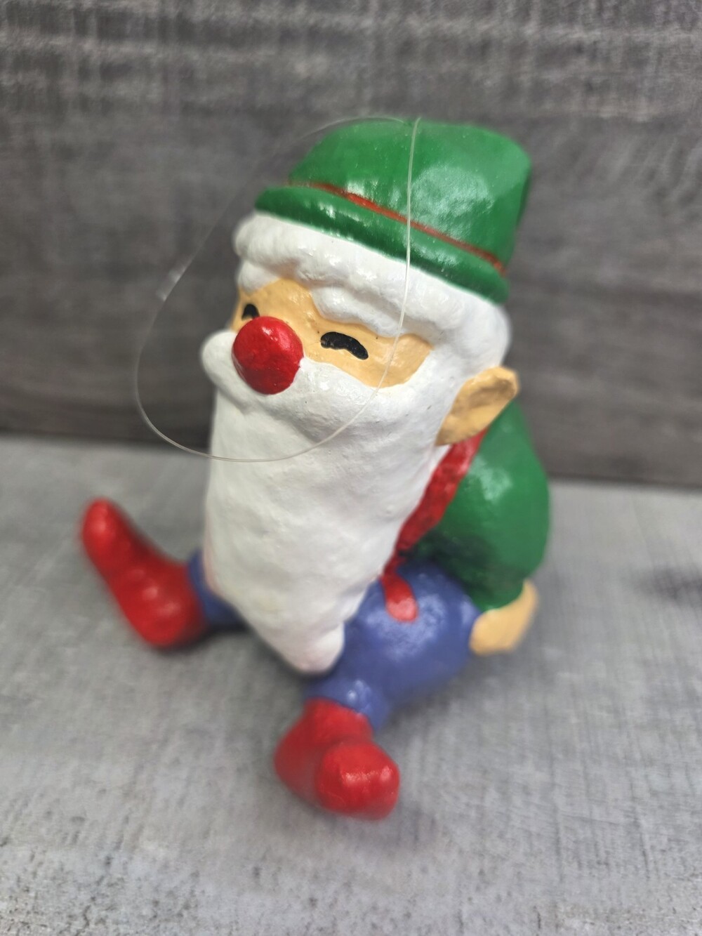 Dept. 56 Hand-painted Elf Sitting Down 4” Resin Holiday Christmas Ornament 281b